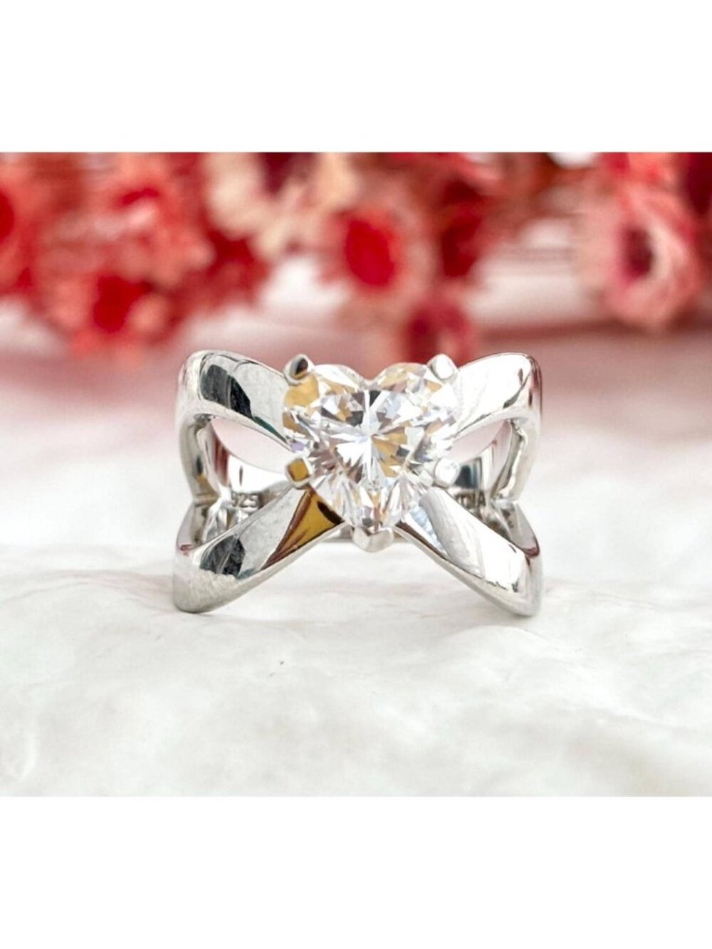 Heart Shaped Cubic Zirconia Gemstone Sterling Silver 925 Vintage Ring - sz 4